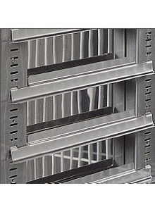 Estructura interior para colocar bandejas pasteleras de 40 x 60 cm.